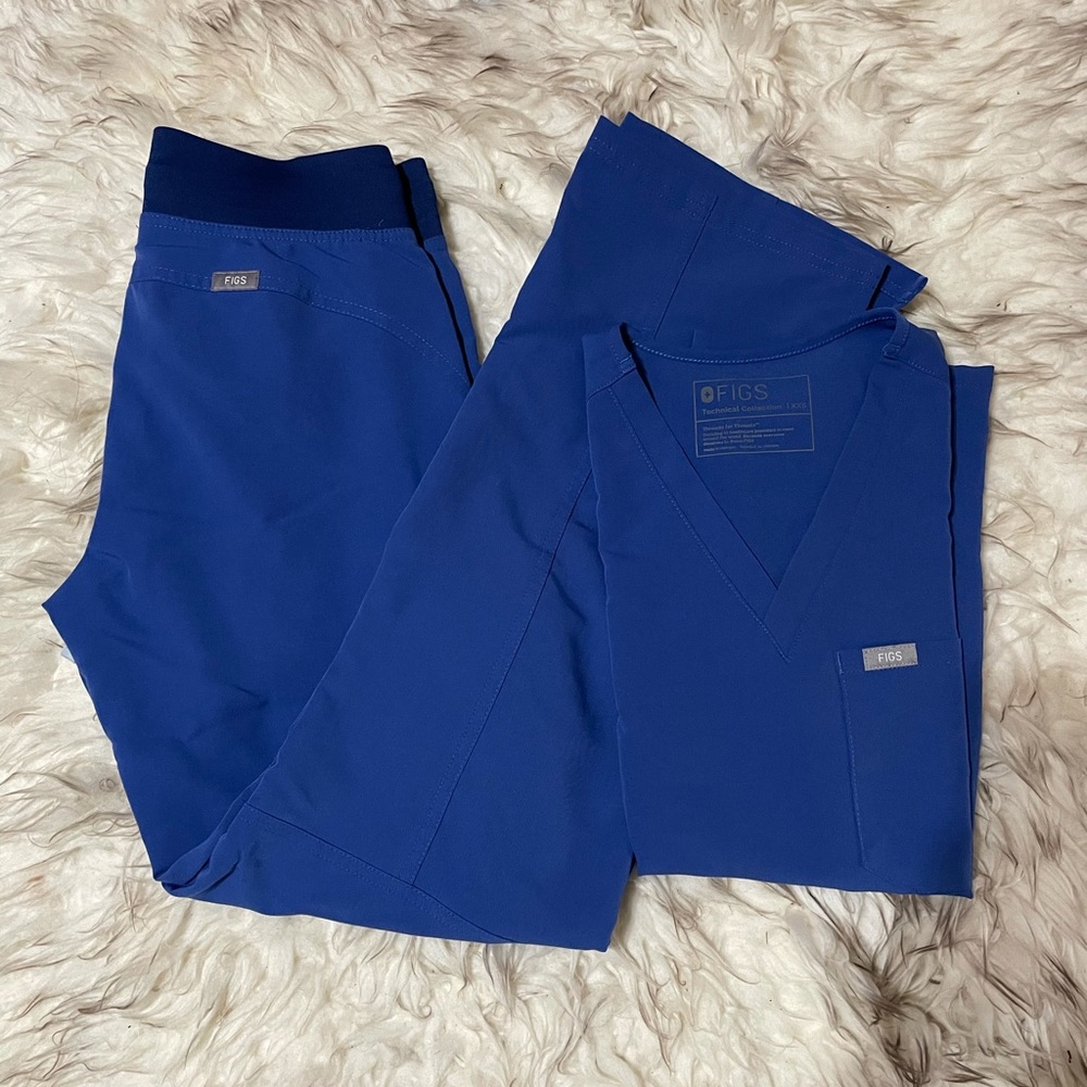 XXS FIGS SCRUBS SET